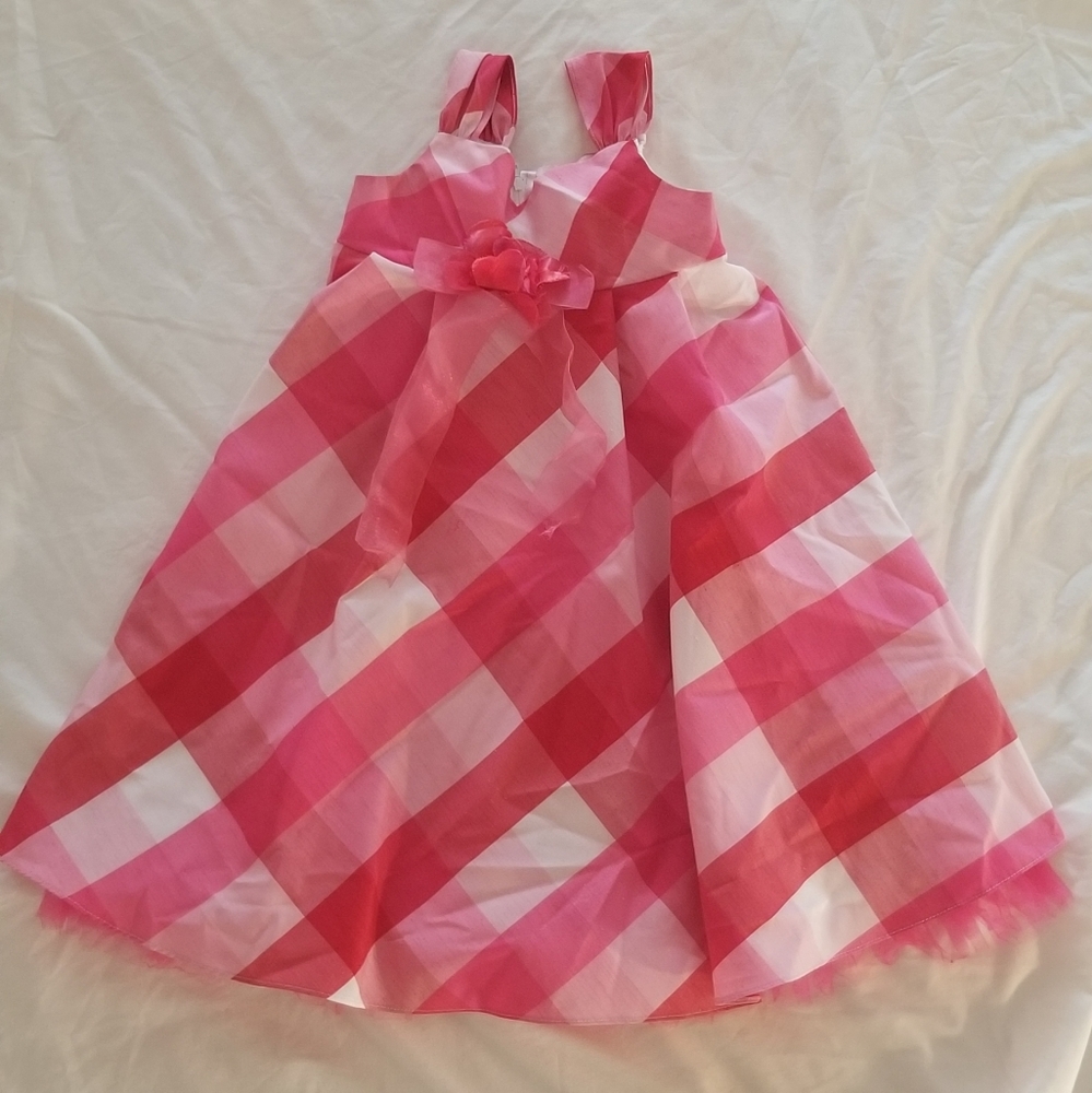 Girls dress